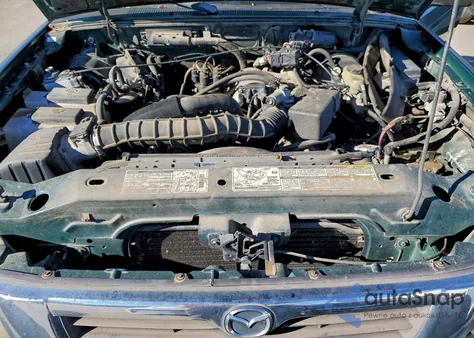 1999 Mazda B3000 Cab Plus из США, поврежденный, VIN 4F4ZR16V9XTM39901